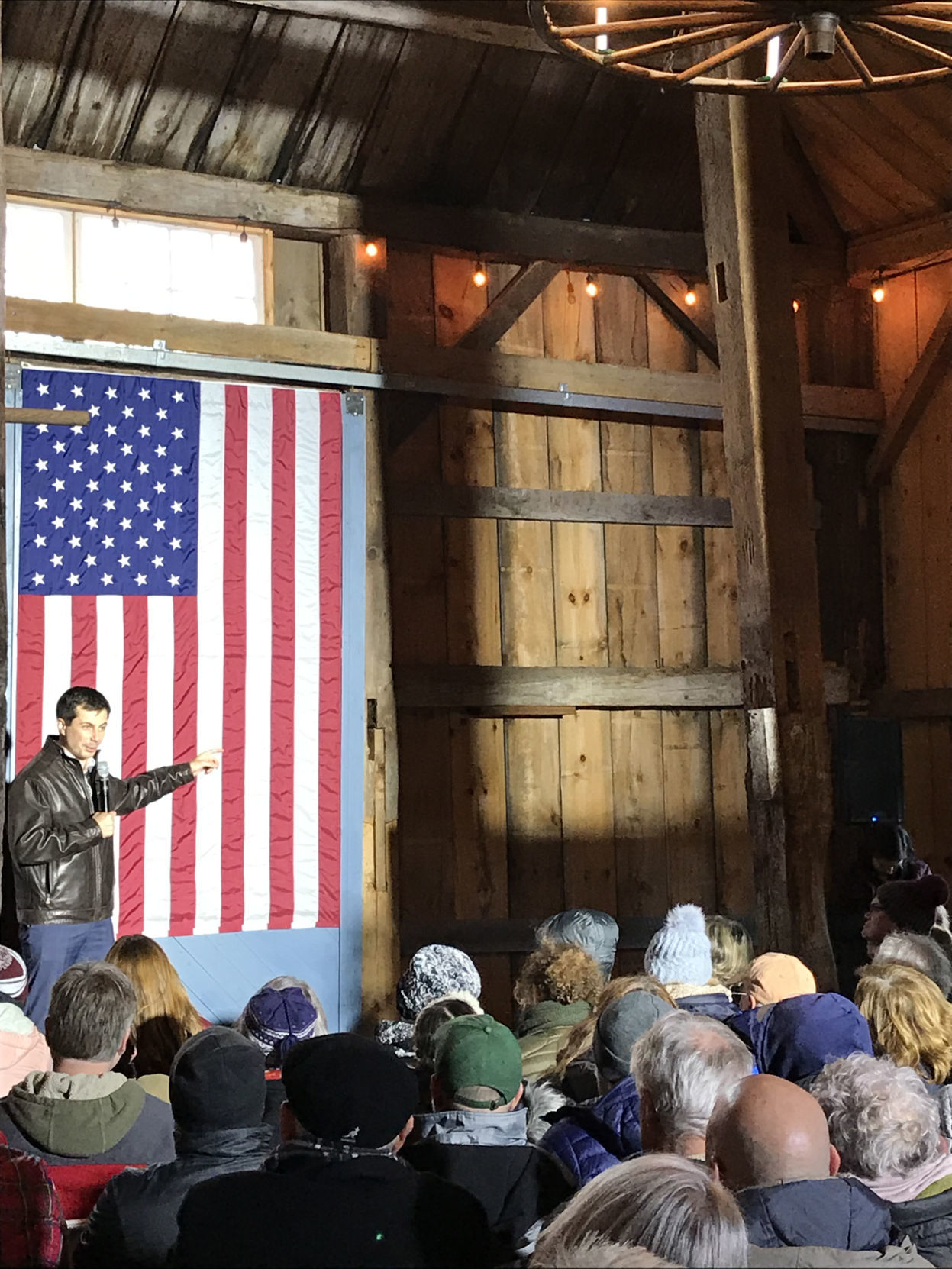 Buttigieg dials up some 'Straight Talk' for weekend bus tour